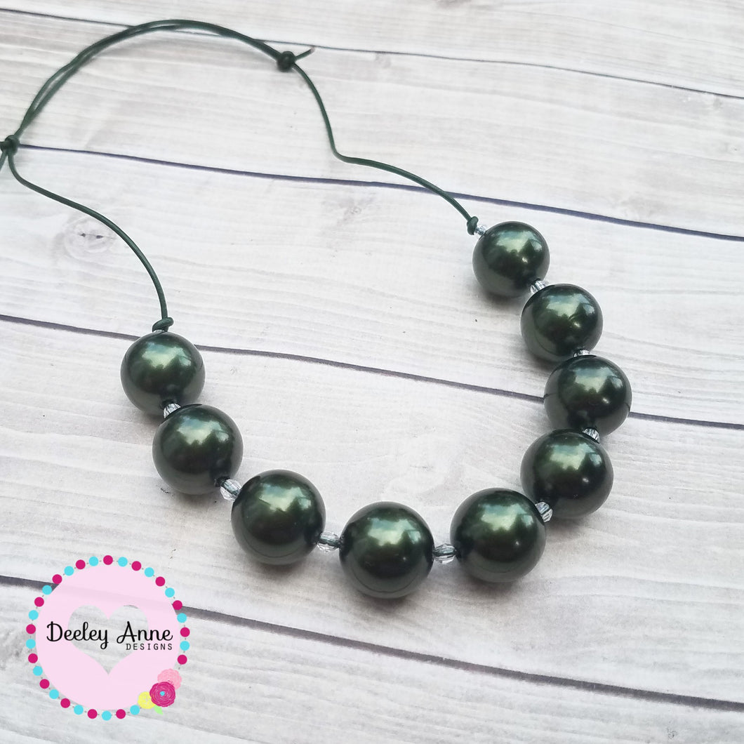 Dark green pearl Necklace